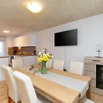 Apartment Nada Porec