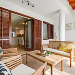 Nada Apartment *